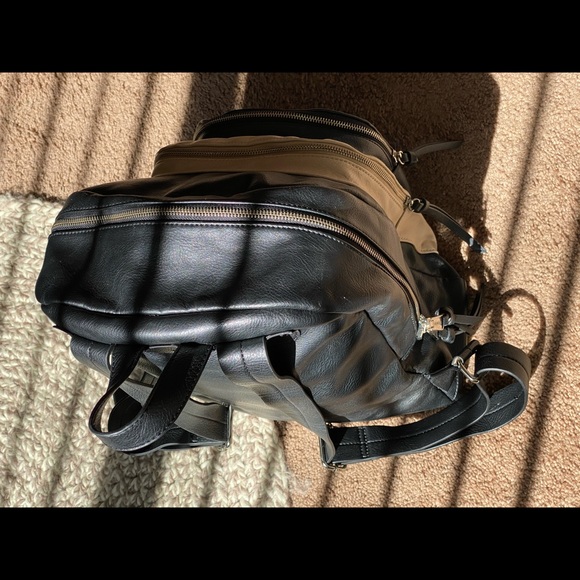 Steve Madden backpack - Picture 3 of 7